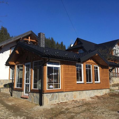 Cottage Familiya Verkhovyna Bagian luar foto