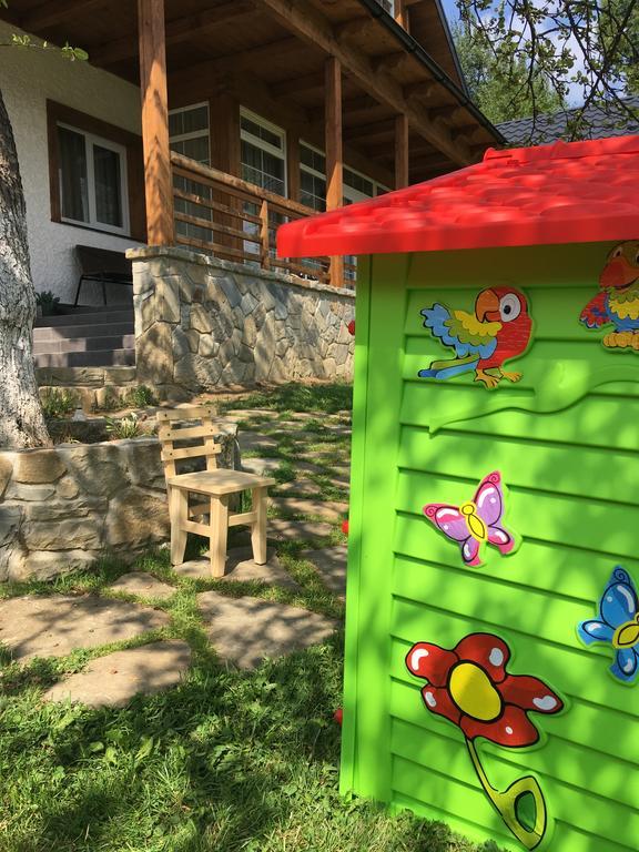 Cottage Familiya Verkhovyna Bagian luar foto