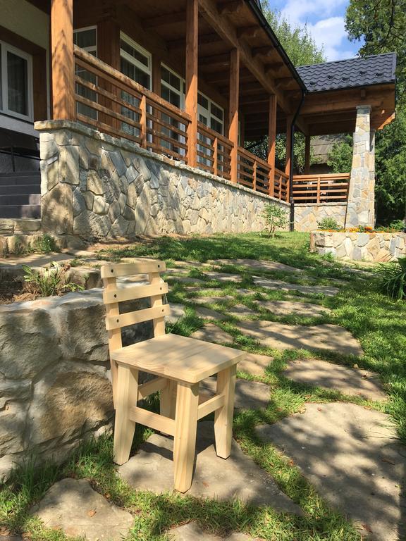 Cottage Familiya Verkhovyna Bagian luar foto